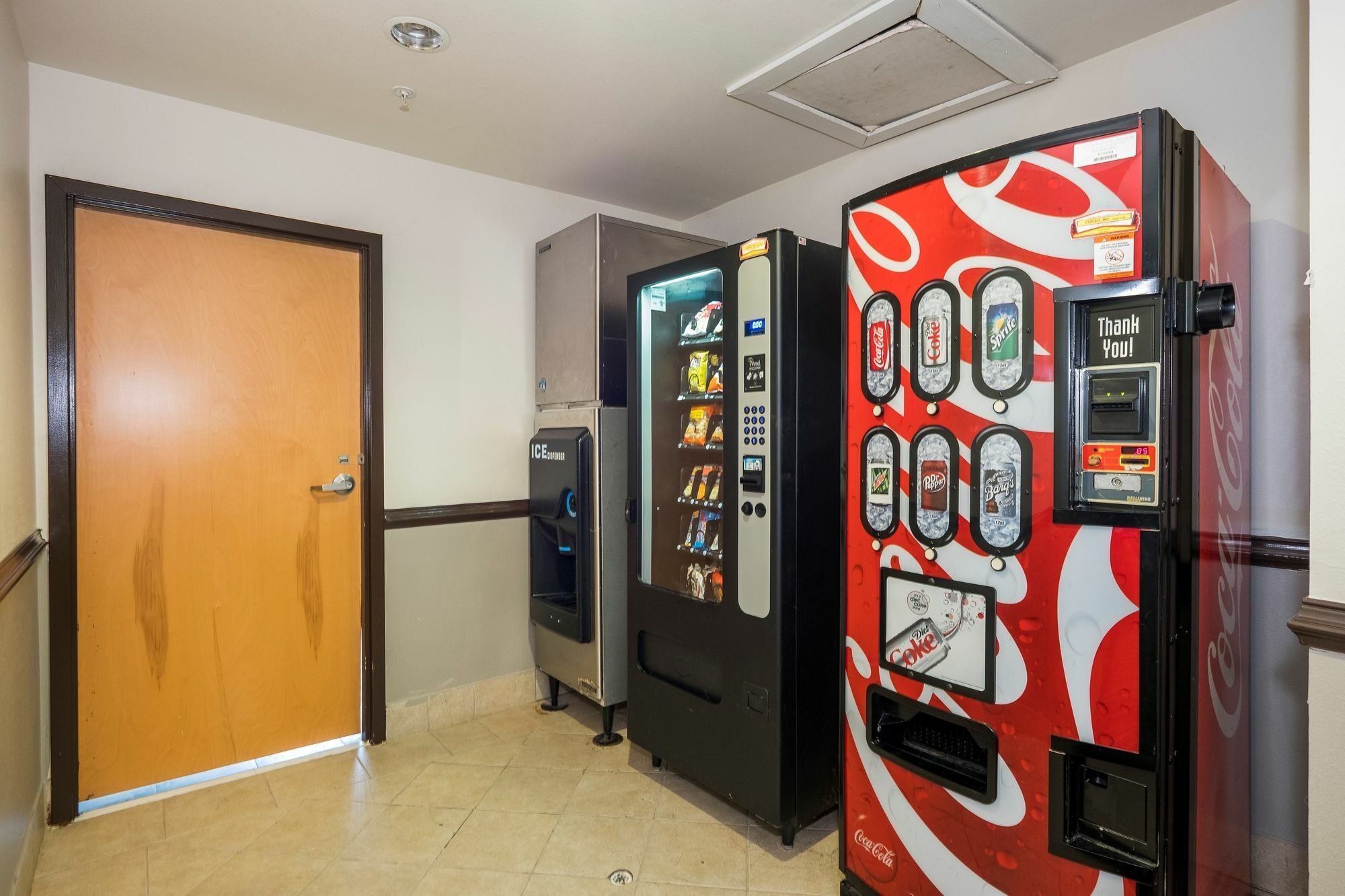 Red Roof Inn & Suites Biloxi - Ocean Springs Extérieur photo