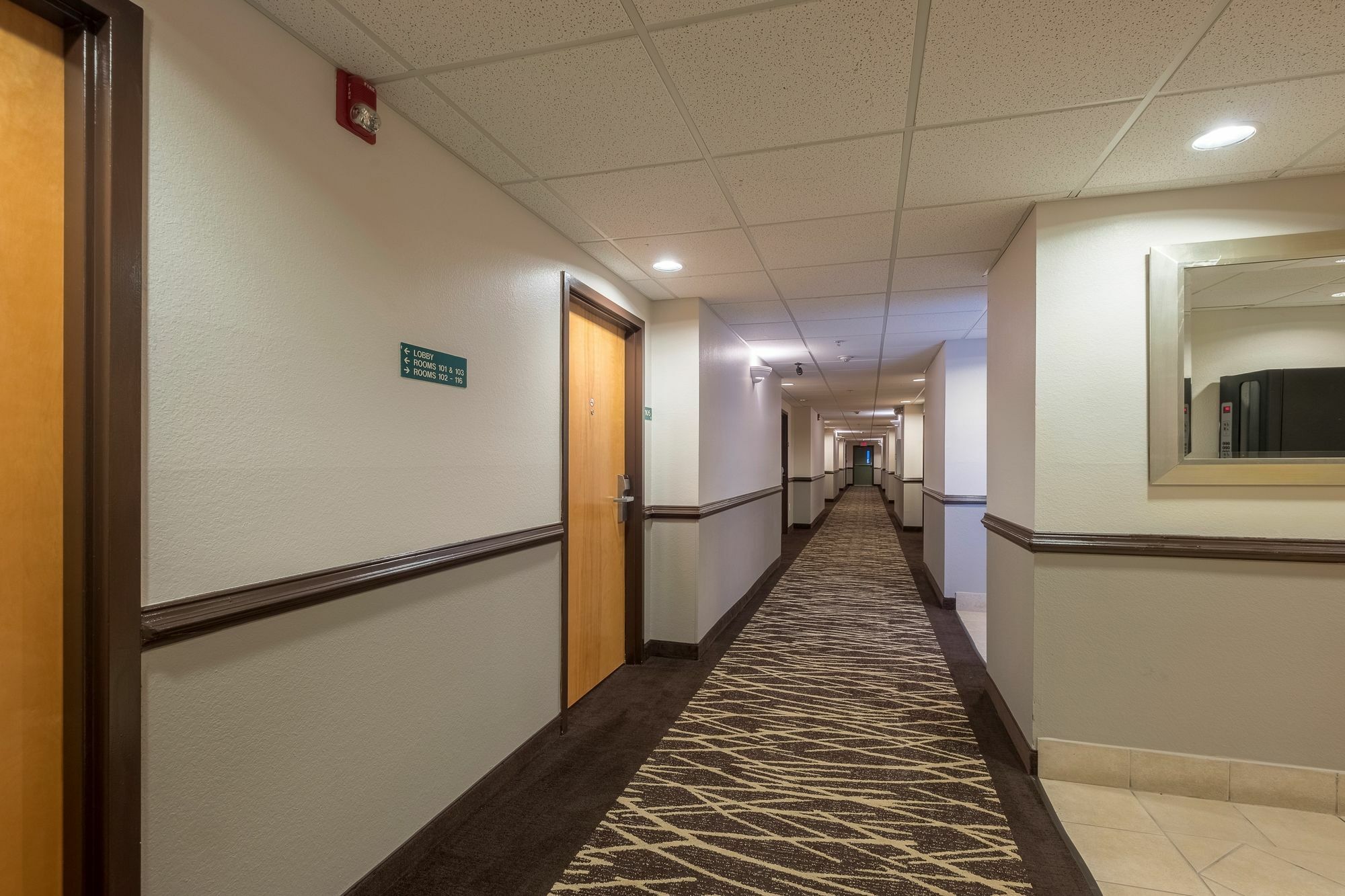 Red Roof Inn & Suites Biloxi - Ocean Springs Extérieur photo